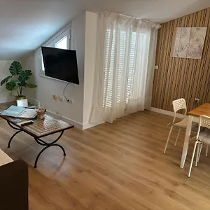 Wonderstays Maribel , Málaga Spagna